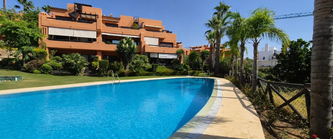 Rynek wtórny - apartment - Estepona - Estepona Centro