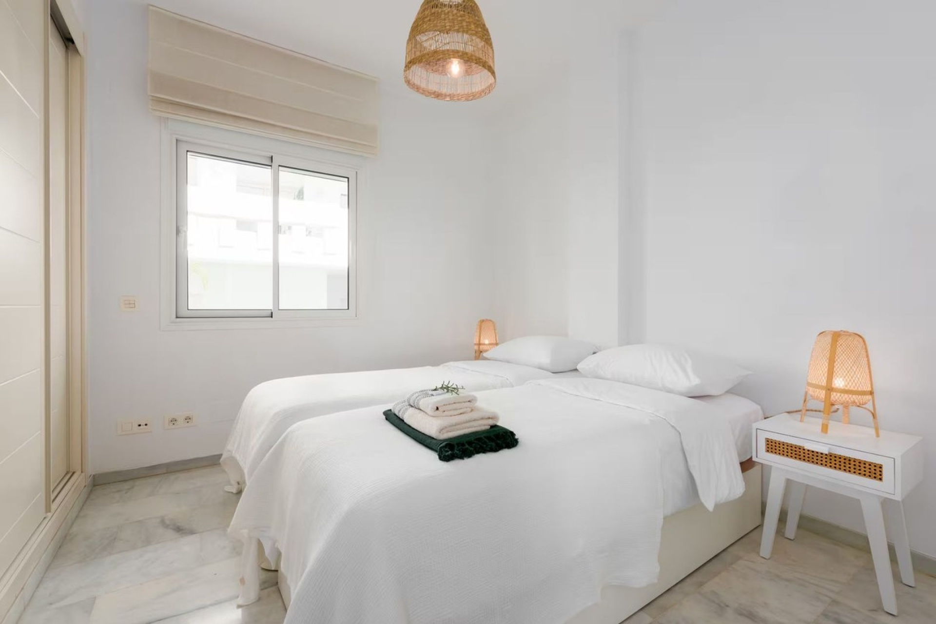 Rynek wtórny - apartment - Estepona - Estepona Centro
