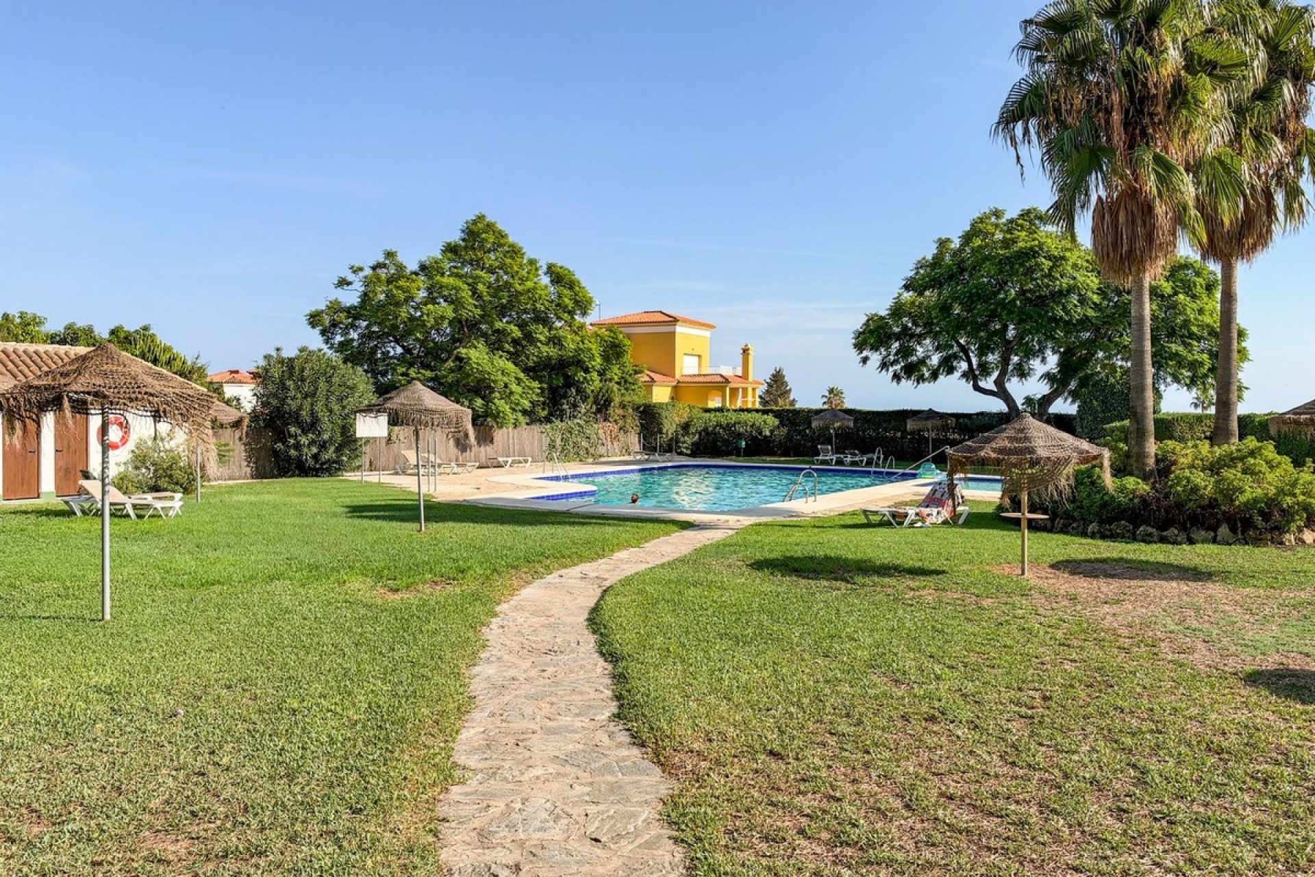 Rynek wtórny - apartment - Estepona - Estepona Centro