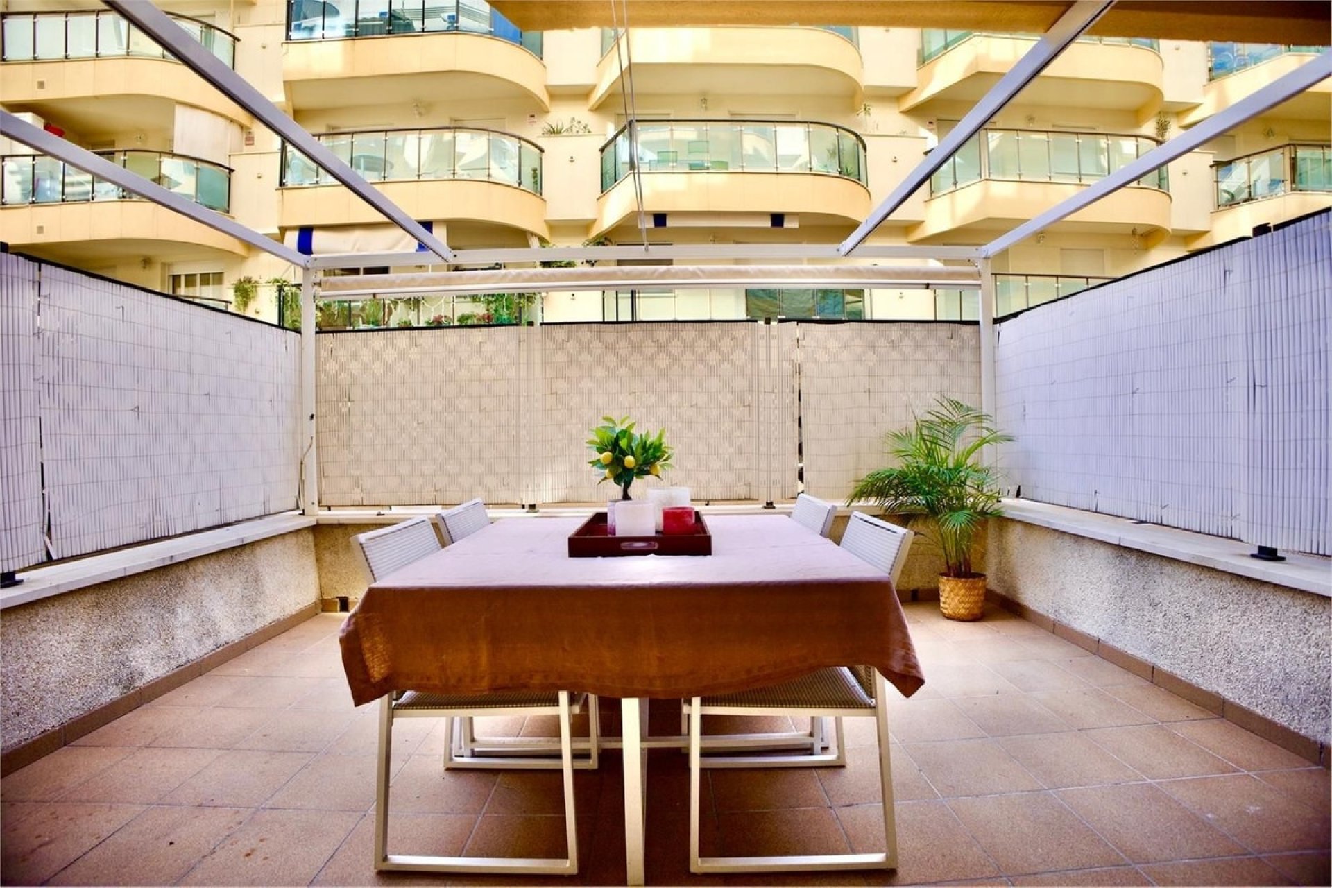 Rynek wtórny - apartment - Estepona - Estepona Centro