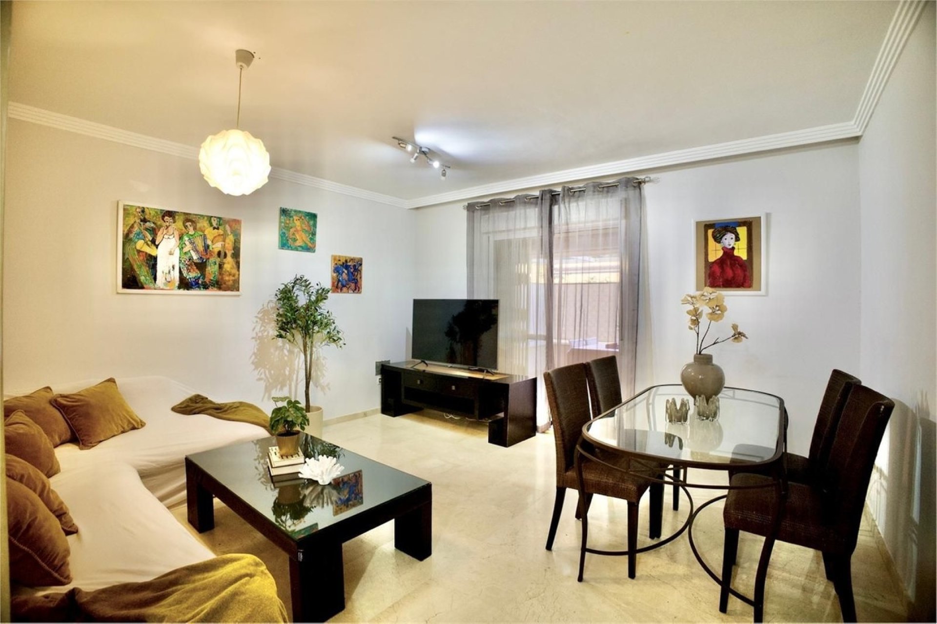 Rynek wtórny - apartment - Estepona - Estepona Centro