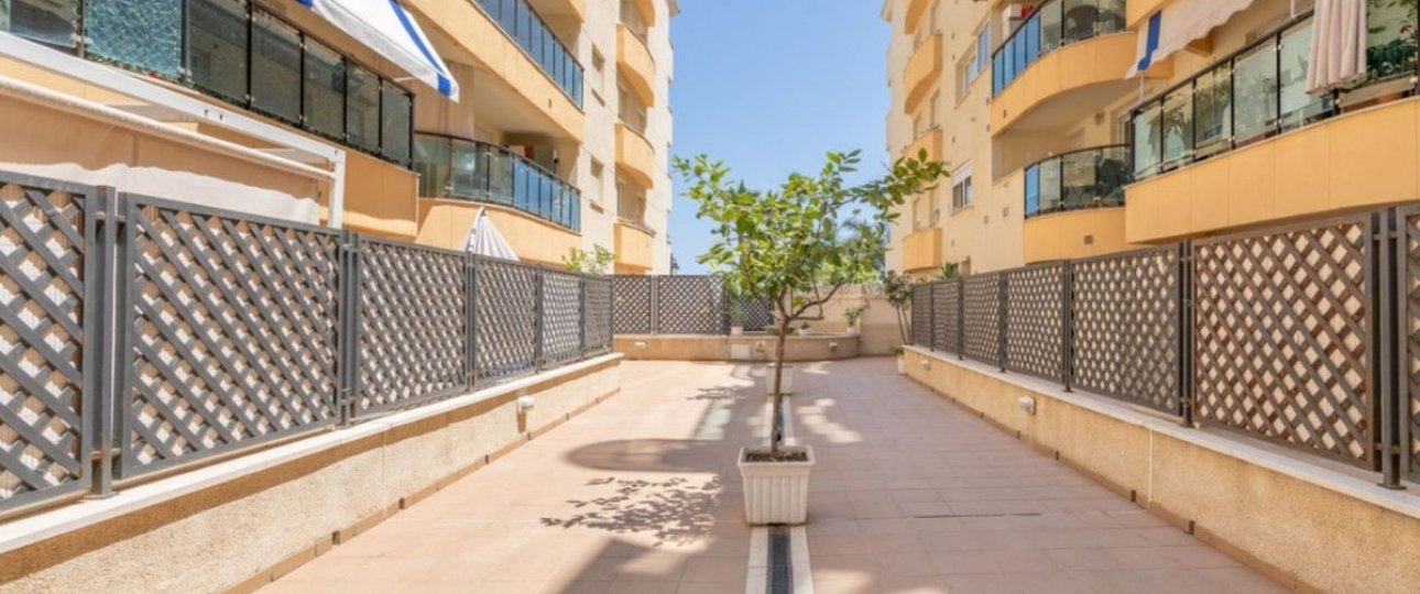 Rynek wtórny - apartment - Estepona - Estepona Centro