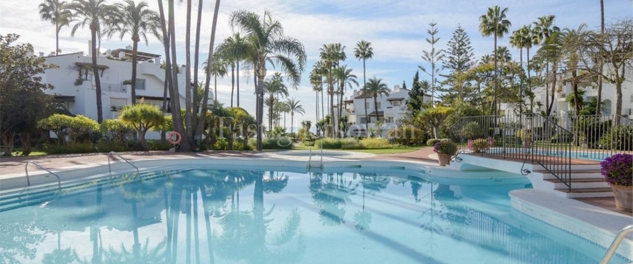 Rynek wtórny - apartment - Estepona - Estepona Centro