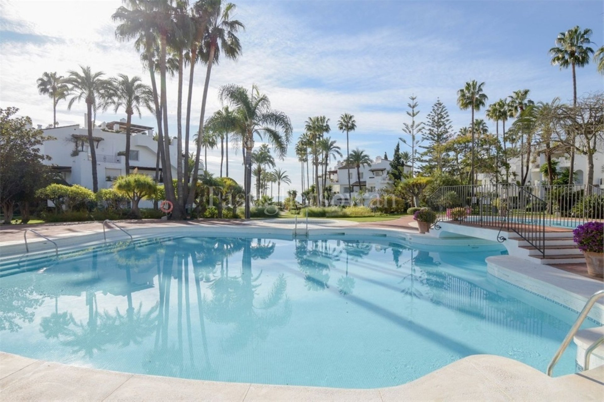 Rynek wtórny - apartment - Estepona - Estepona Centro