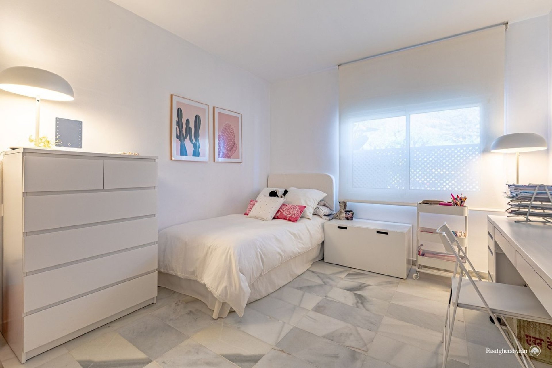 Rynek wtórny - apartment - Estepona - Estepona Centro