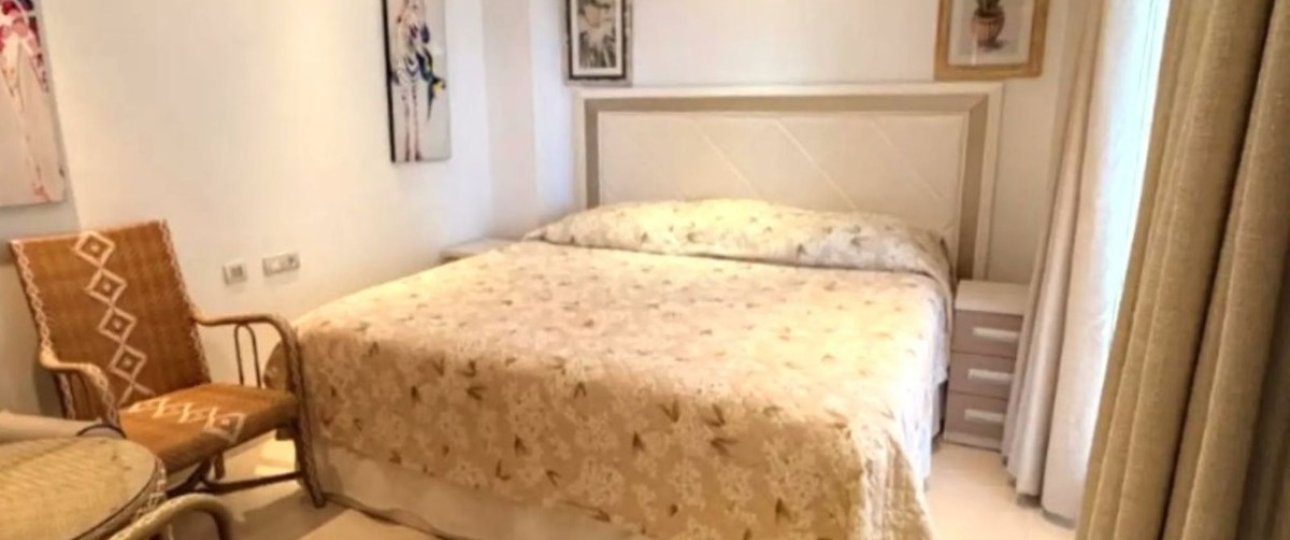 Rynek wtórny - apartment - Estepona - Estepona Centro