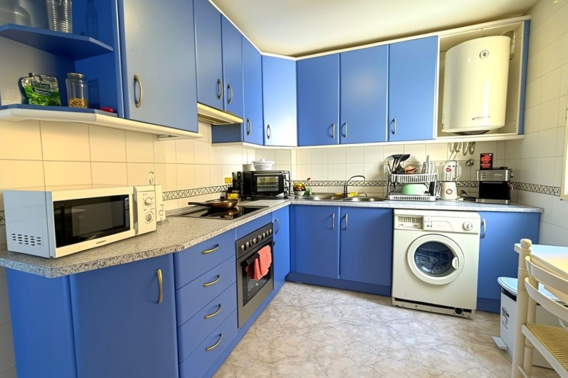 Rynek wtórny - apartment - Estepona - Estepona Centro