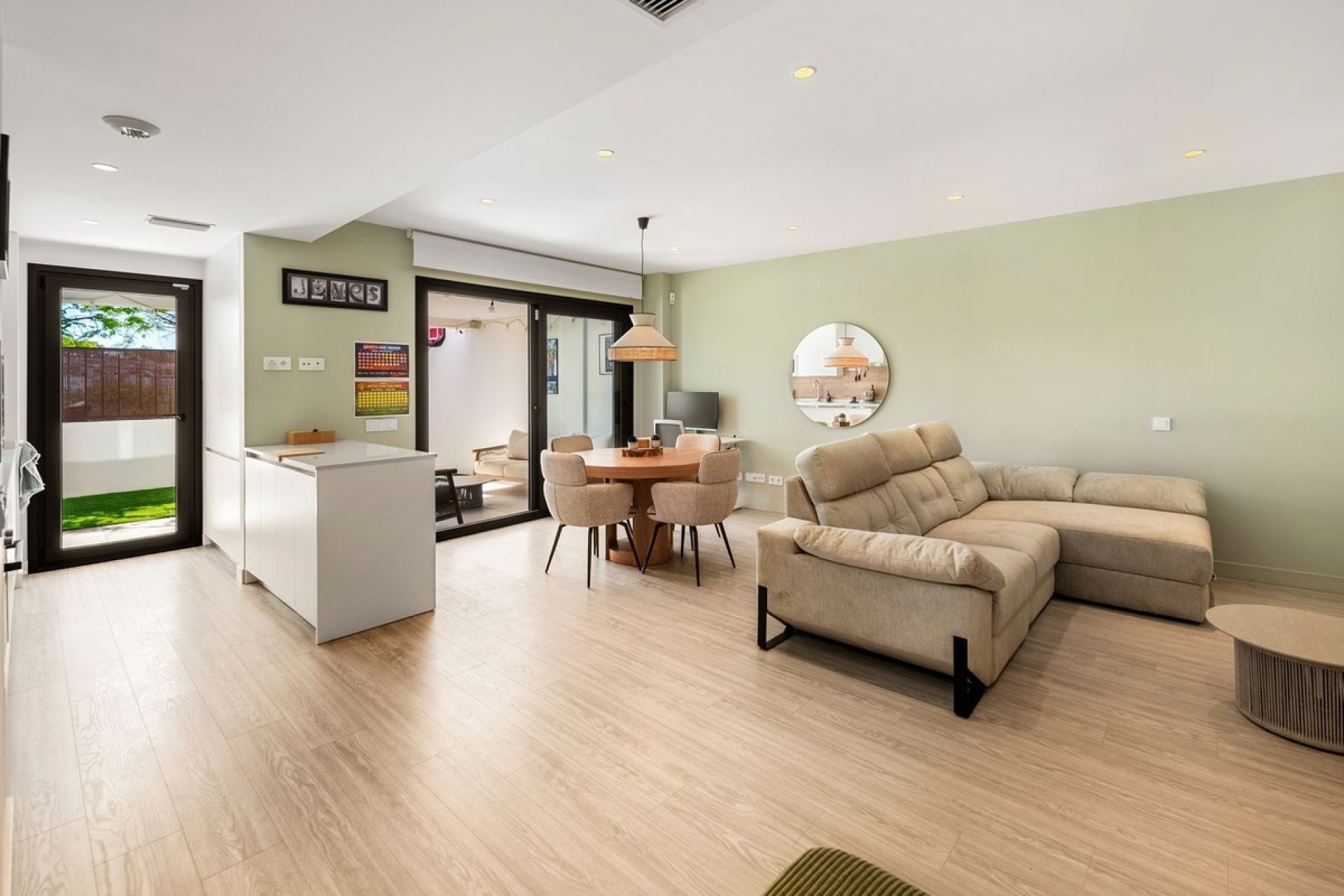 Rynek wtórny - apartment - Estepona - Estepona Centro
