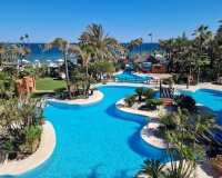 Rynek wtórny - apartment - Estepona - Estepona Centro
