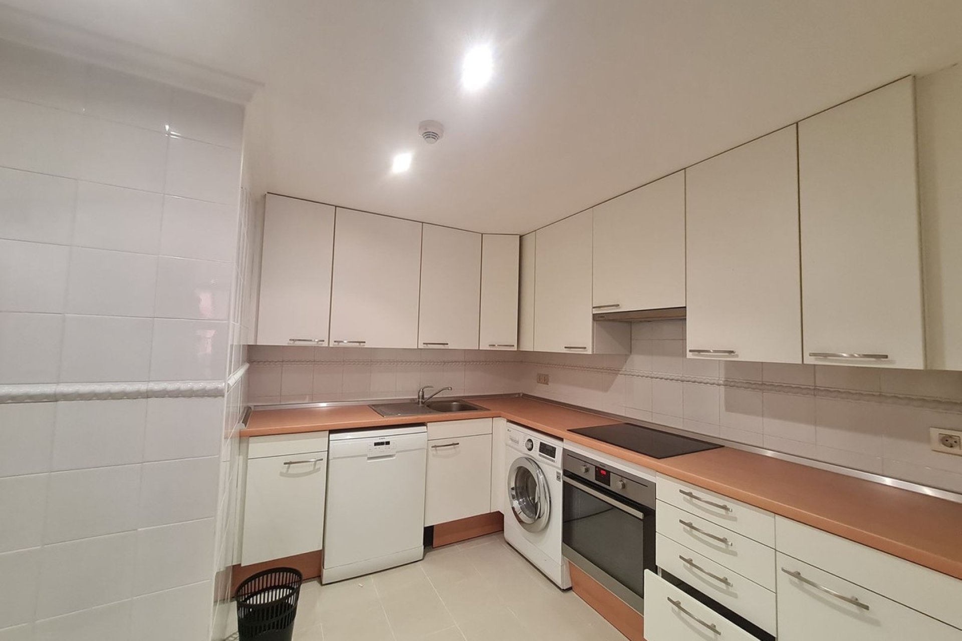 Rynek wtórny - apartment - Estepona - Estepona Centro
