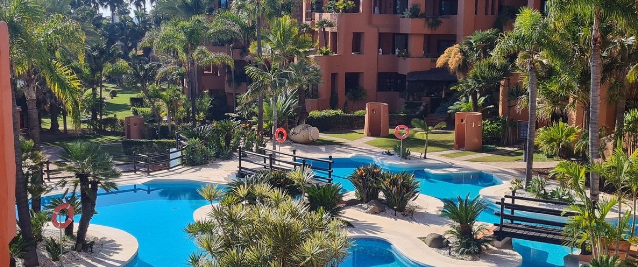 Rynek wtórny - apartment - Estepona - Estepona Centro