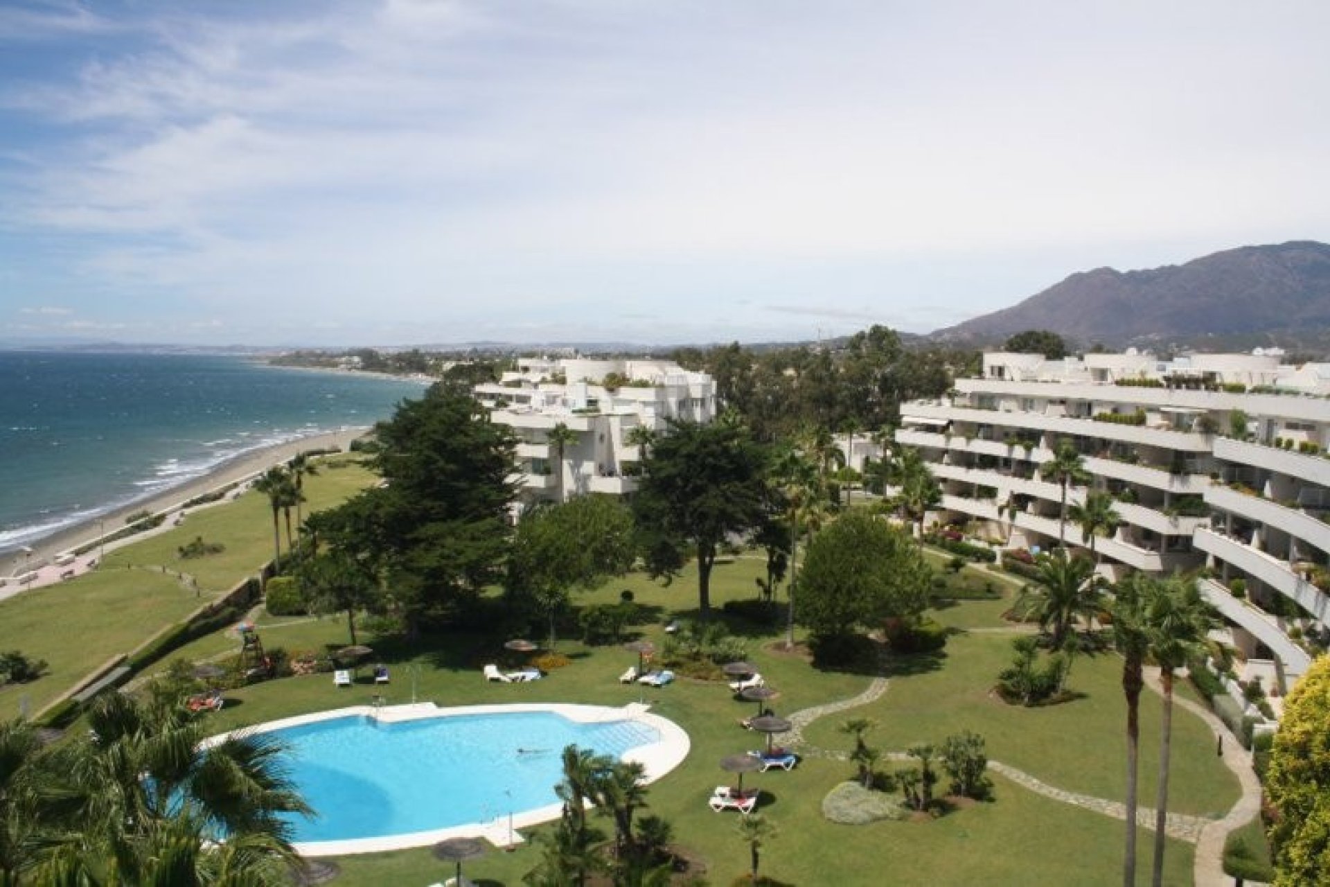 Rynek wtórny - apartment - Estepona - Estepona Centro