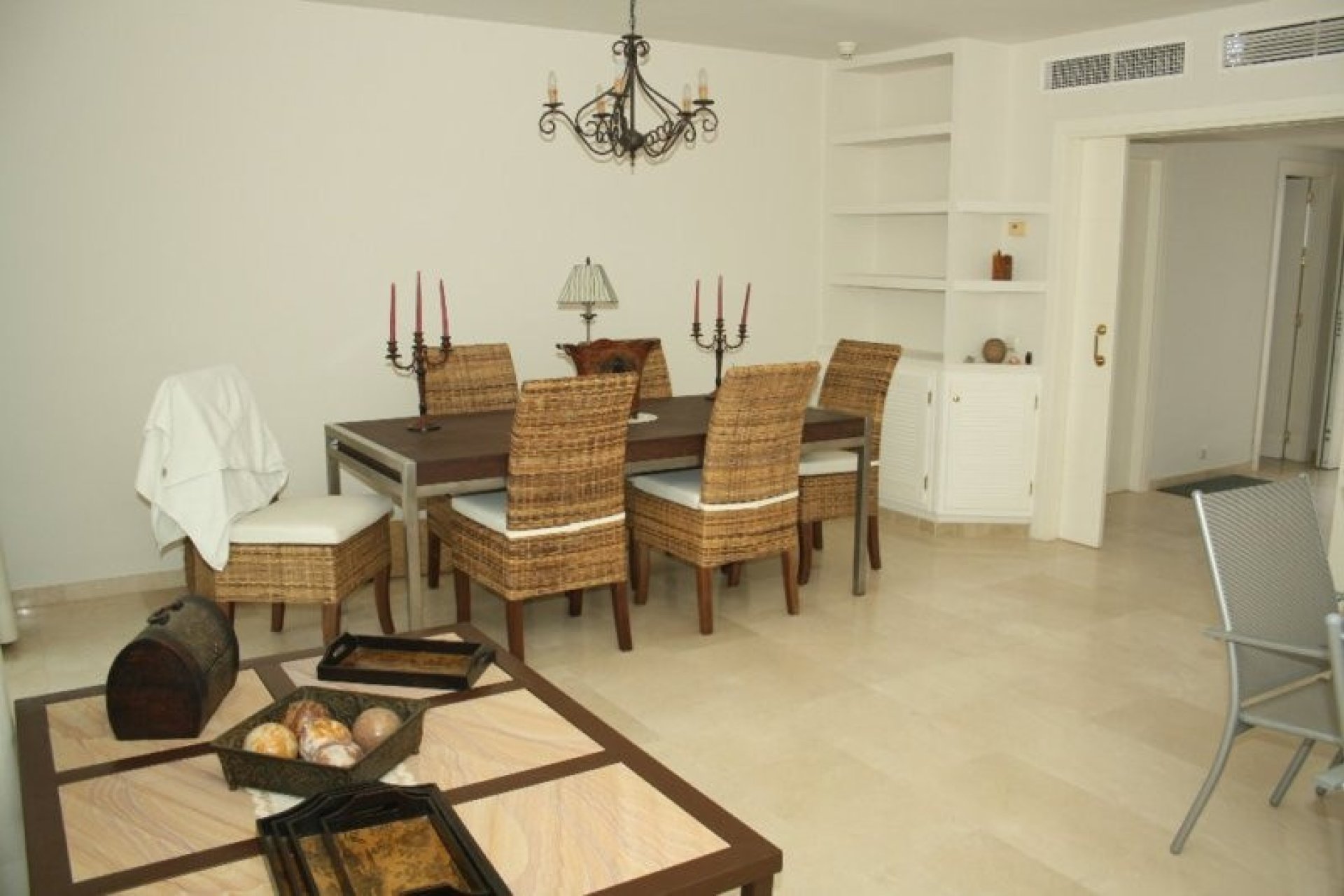 Rynek wtórny - apartment - Estepona - Estepona Centro