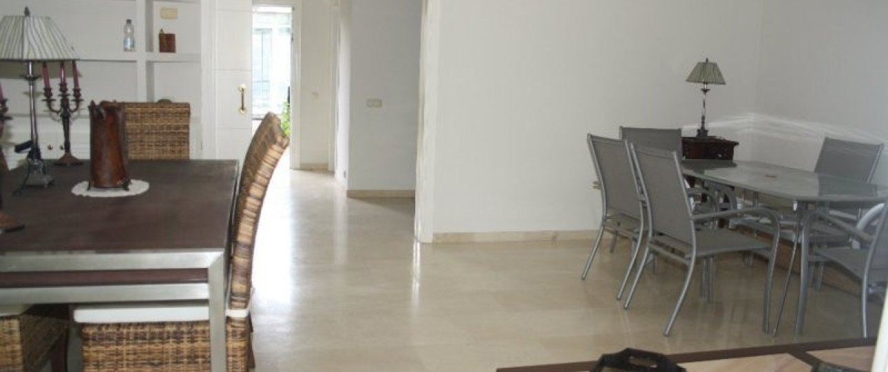 Rynek wtórny - apartment - Estepona - Estepona Centro