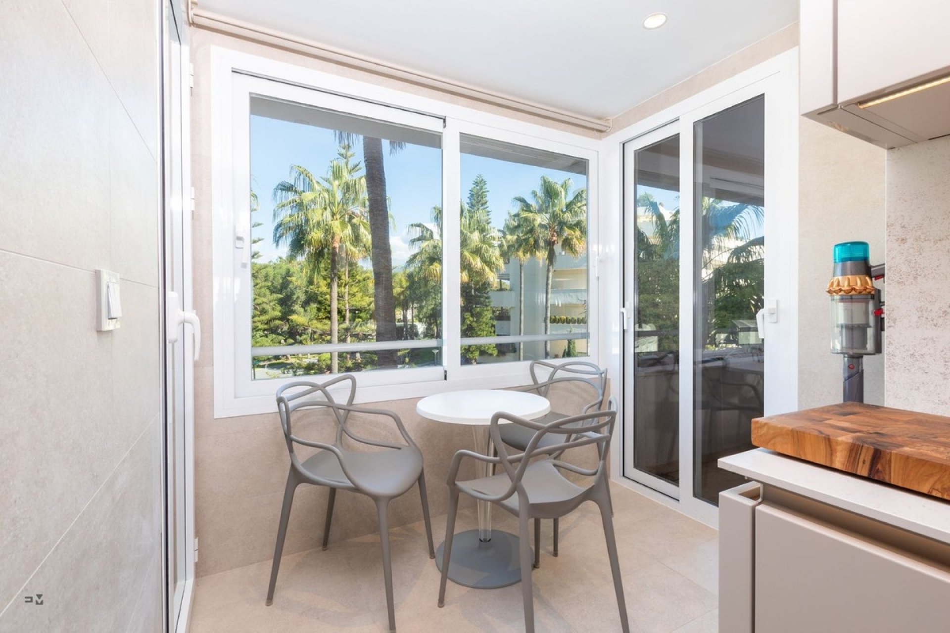 Rynek wtórny - apartment - Estepona - Estepona Centro