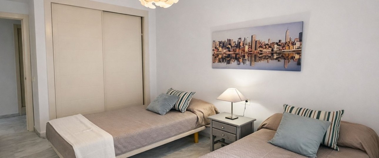 Rynek wtórny - apartment - Estepona - Estepona Centro