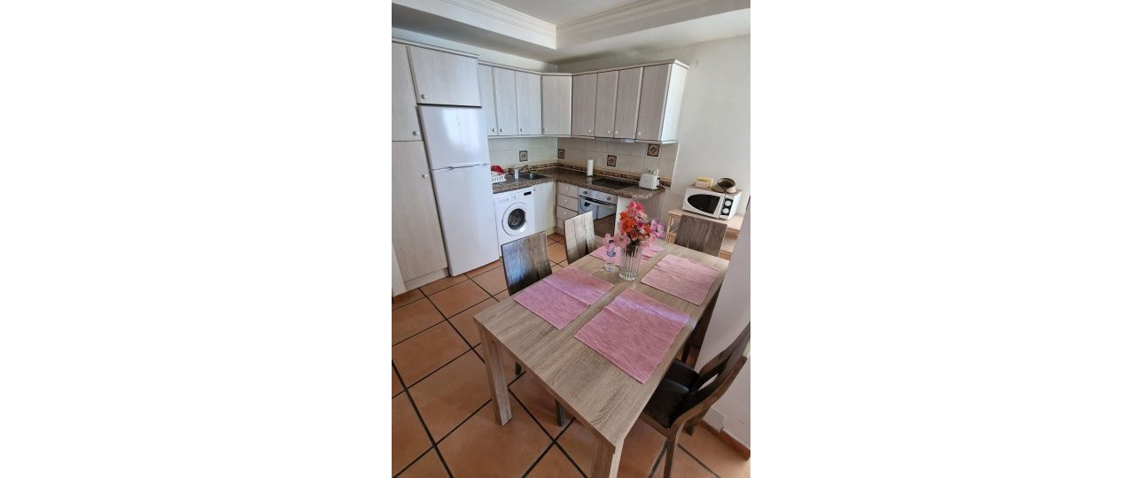 Rynek wtórny - apartment - Estepona - Estepona Centro