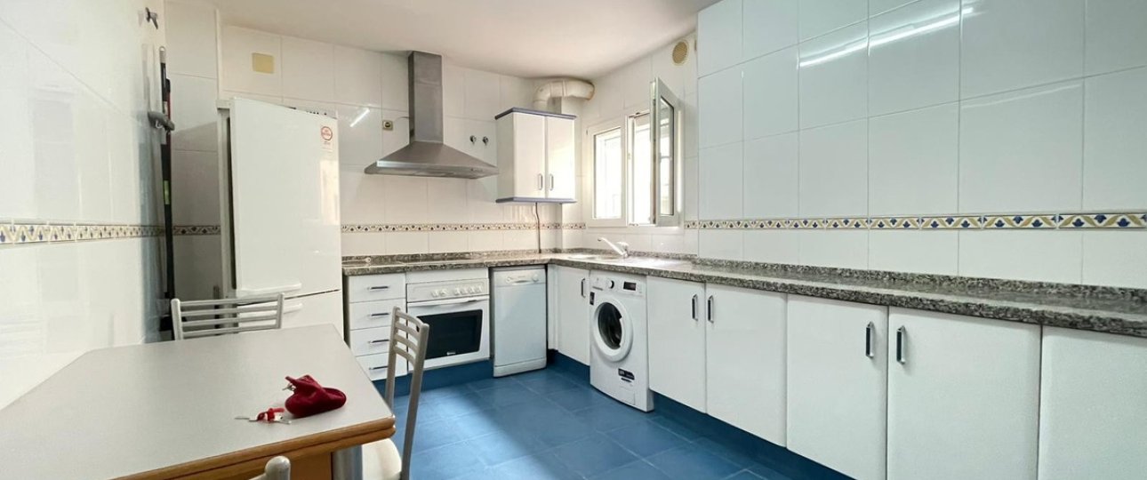 Rynek wtórny - apartment - Estepona - Estepona Centro