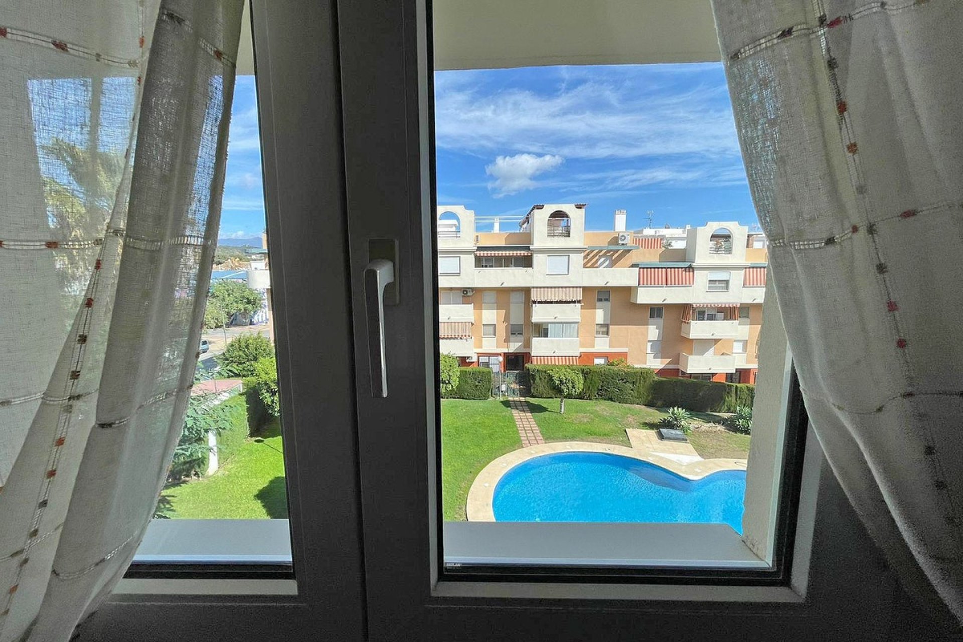 Rynek wtórny - apartment - Estepona - Estepona Centro