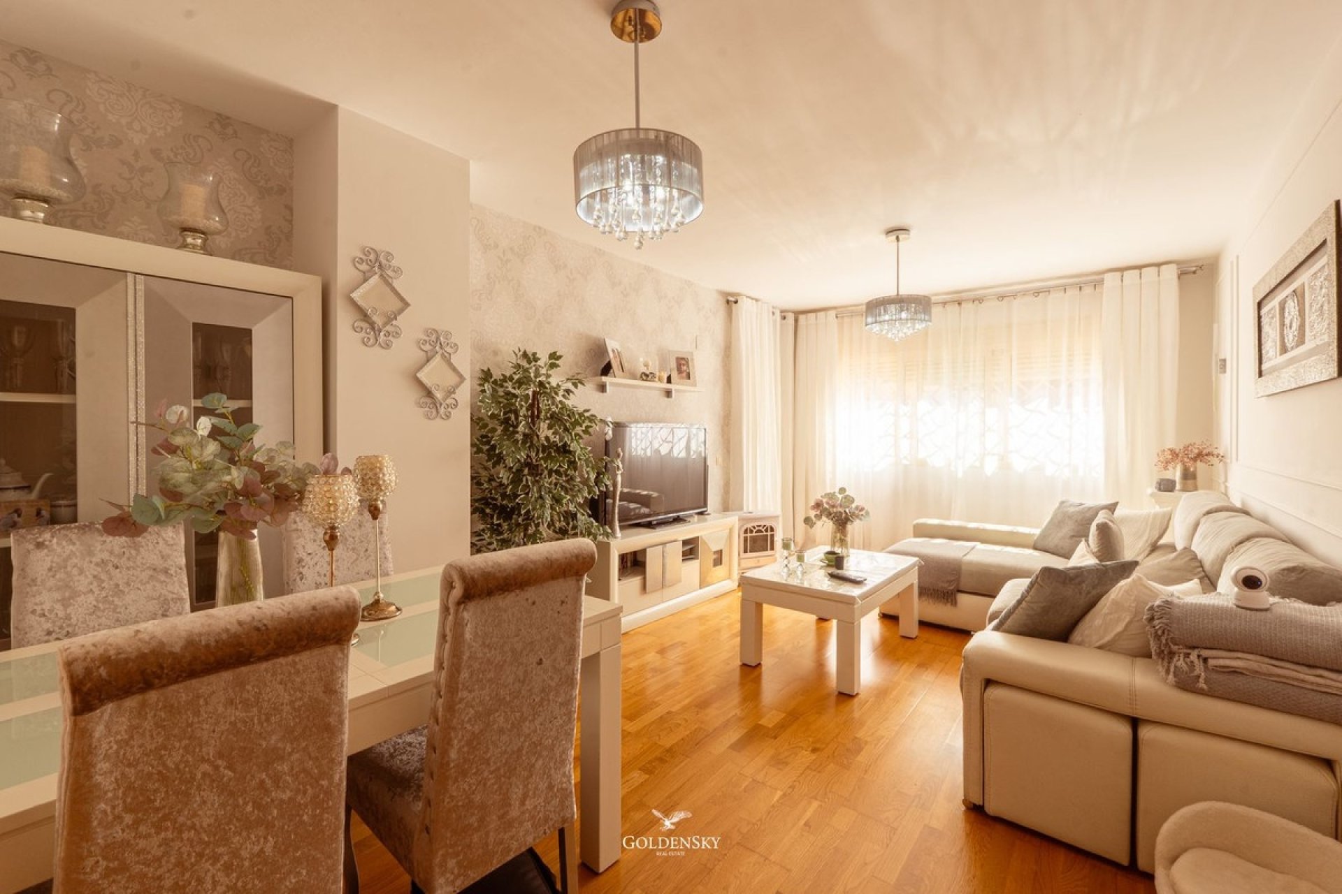 Rynek wtórny - apartment - Estepona - Estepona Centro