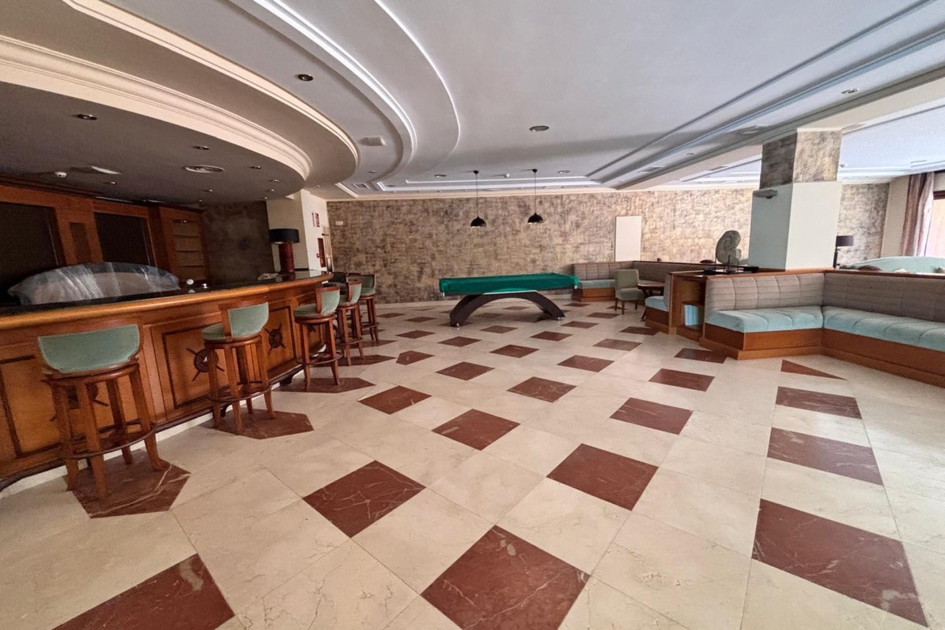 Rynek wtórny - apartment - Estepona - Estepona Centro