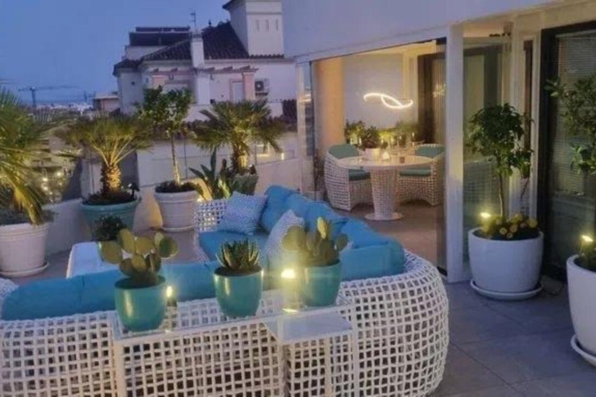 Rynek wtórny - apartment - Estepona - Estepona Centro