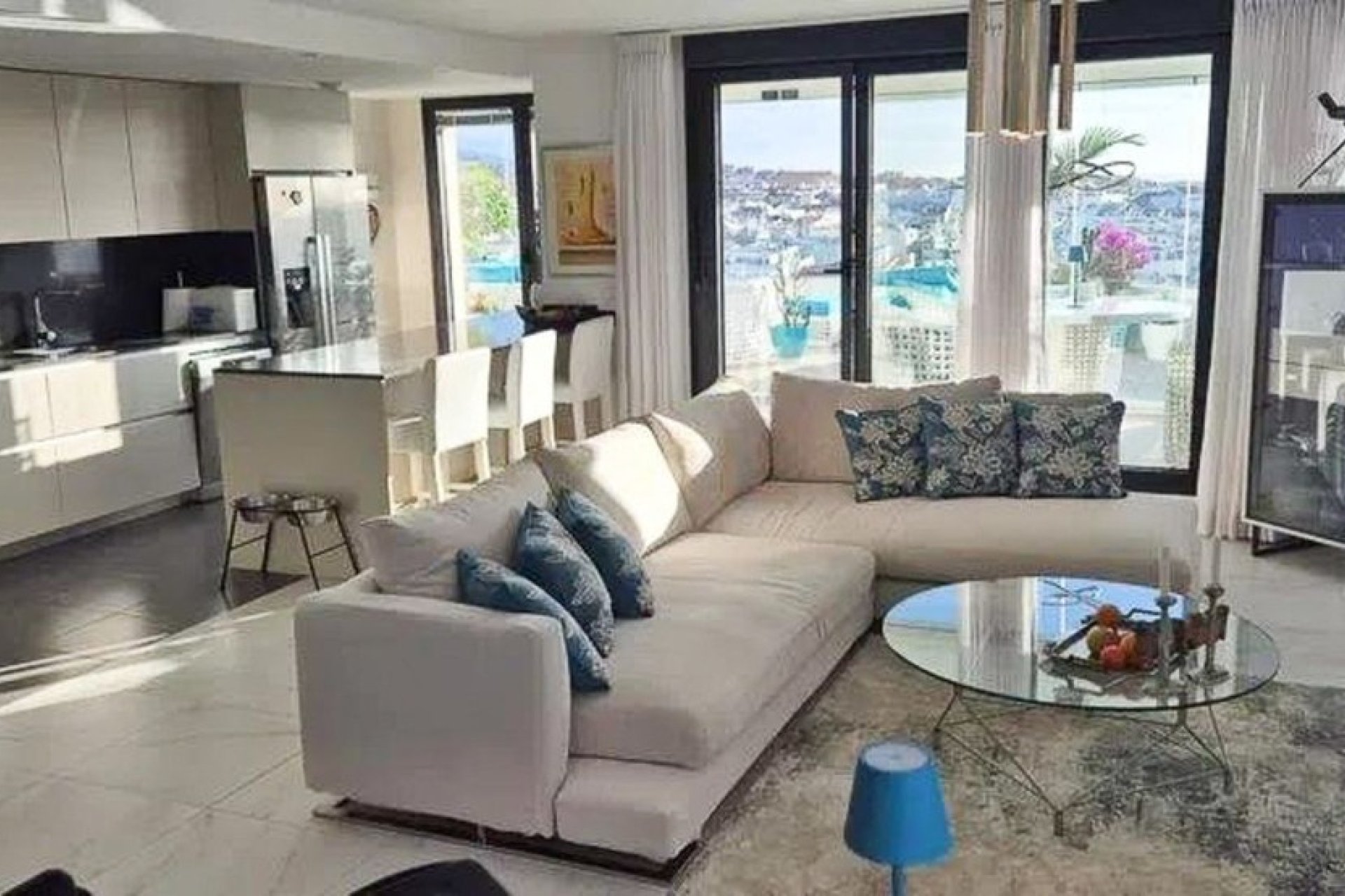 Rynek wtórny - apartment - Estepona - Estepona Centro
