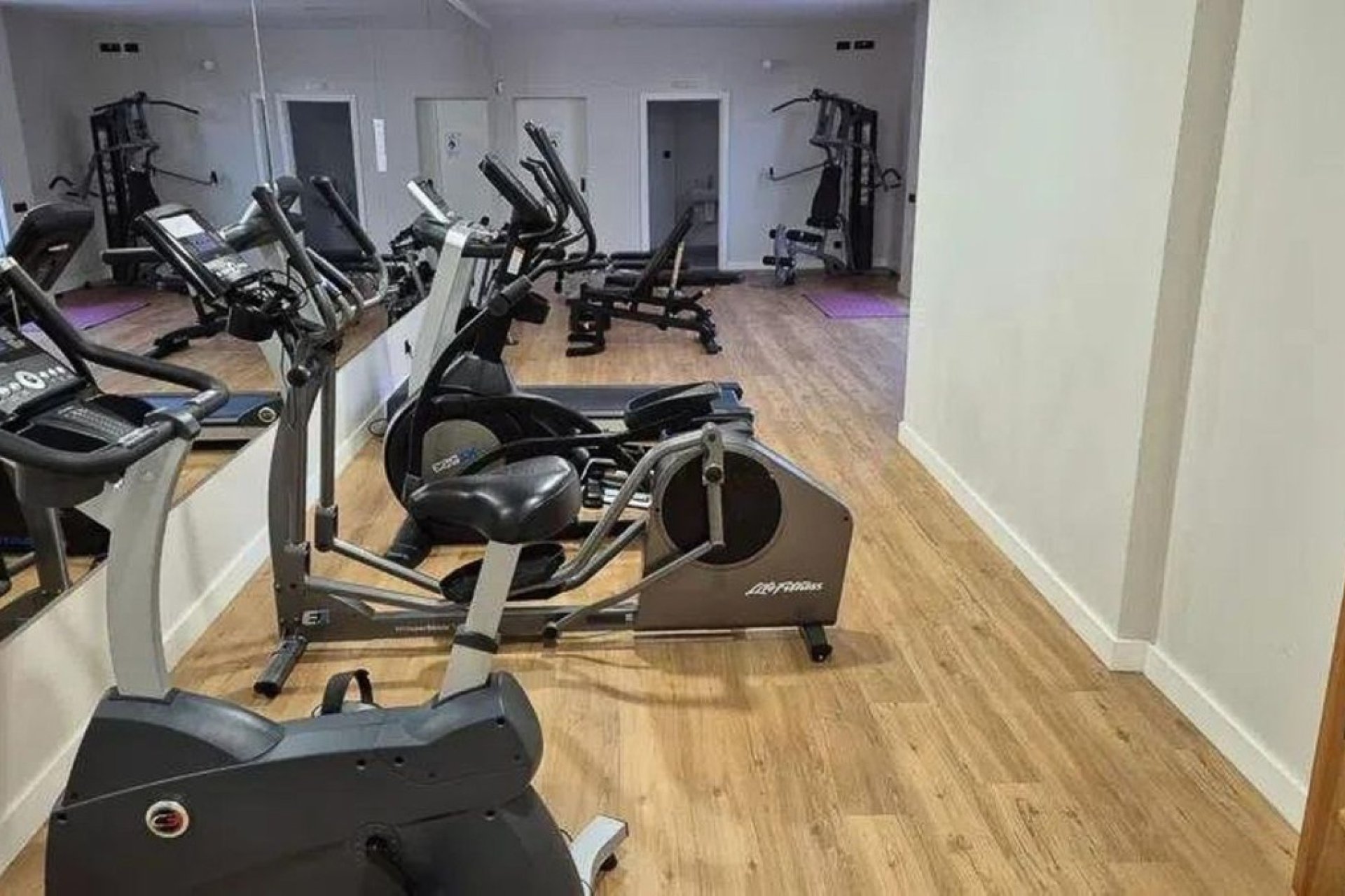 Rynek wtórny - apartment - Estepona - Estepona Centro