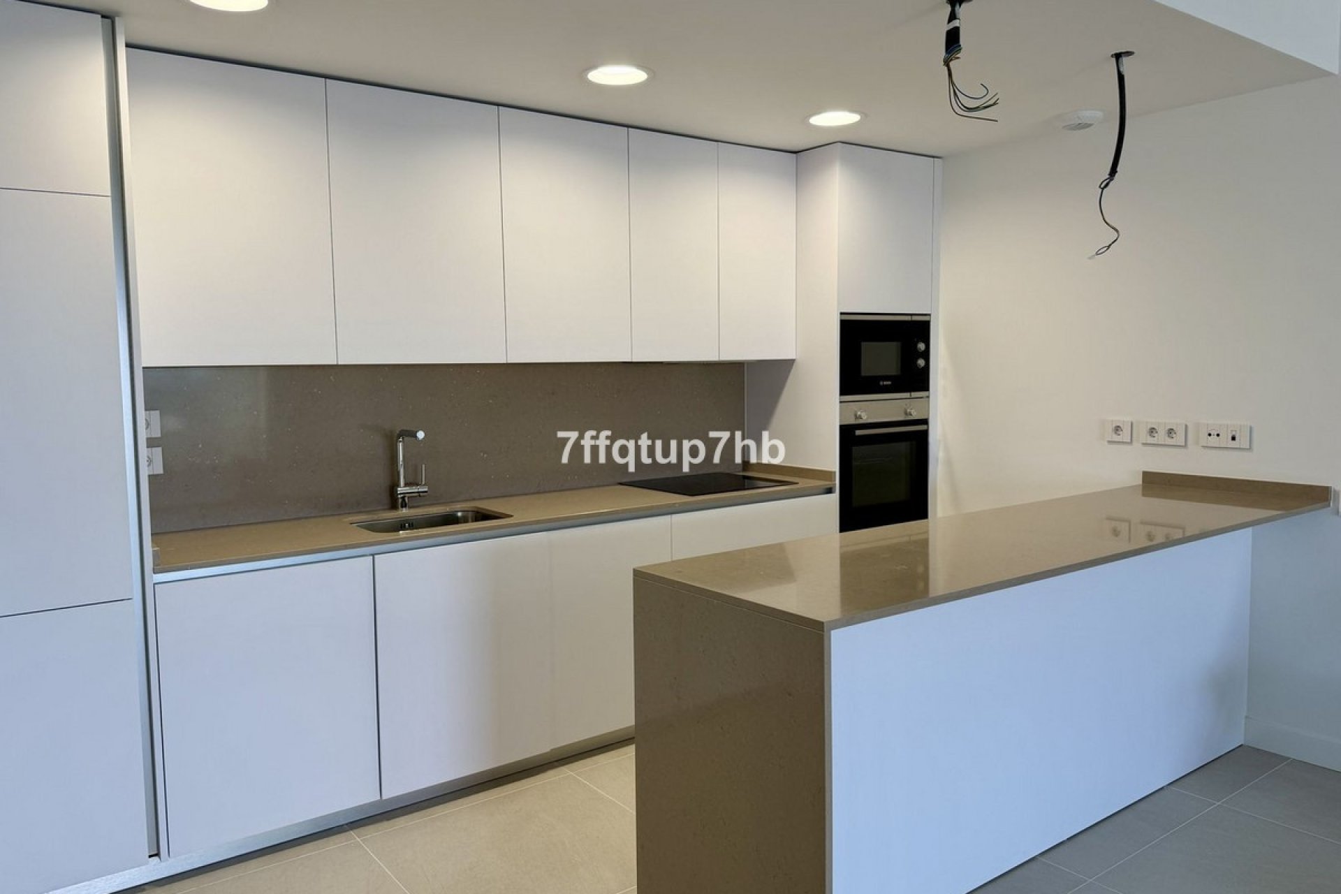 Rynek wtórny - apartment - Estepona - Estepona Centro