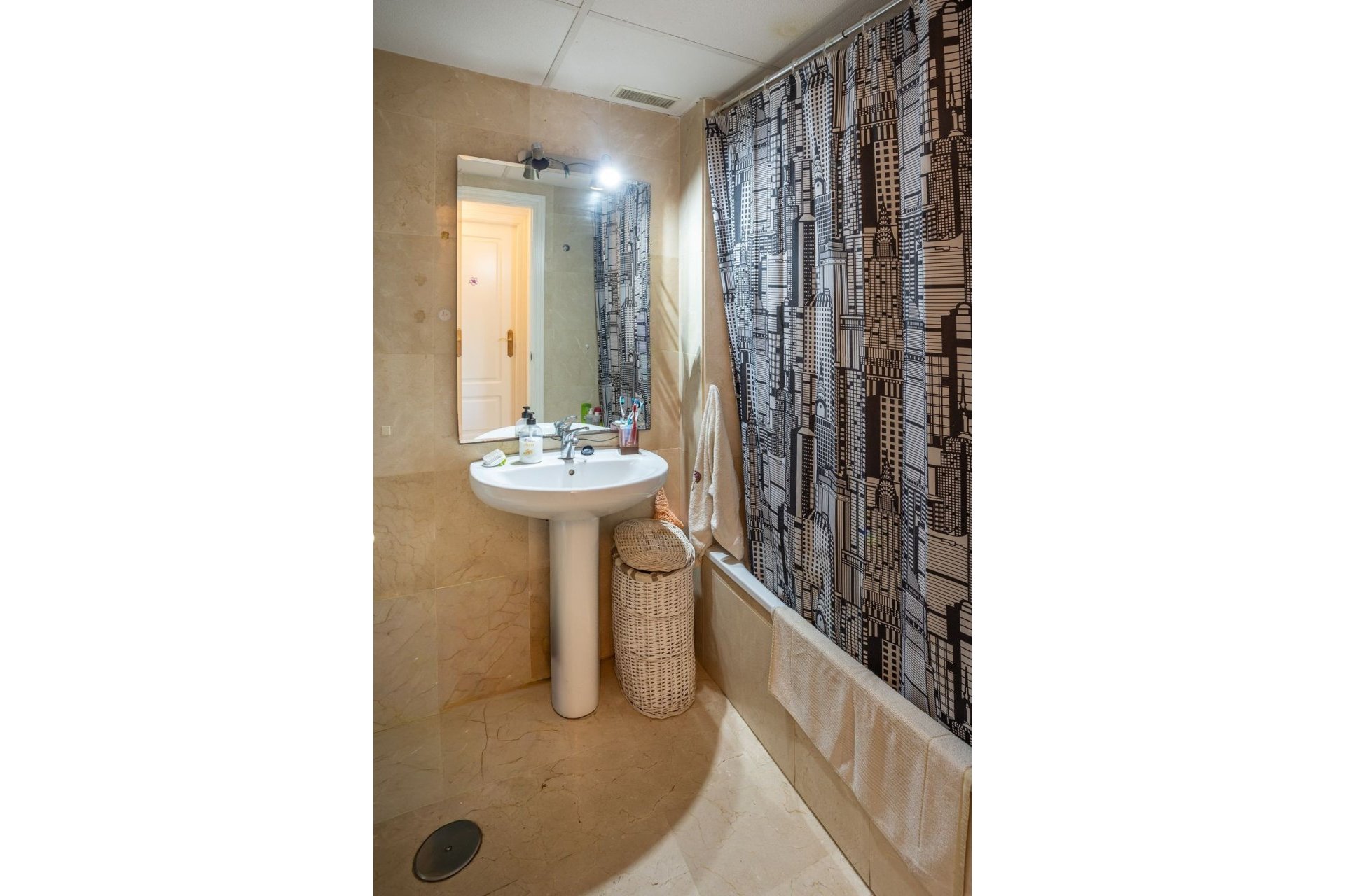 Rynek wtórny - apartment - Estepona - Estepona Centro