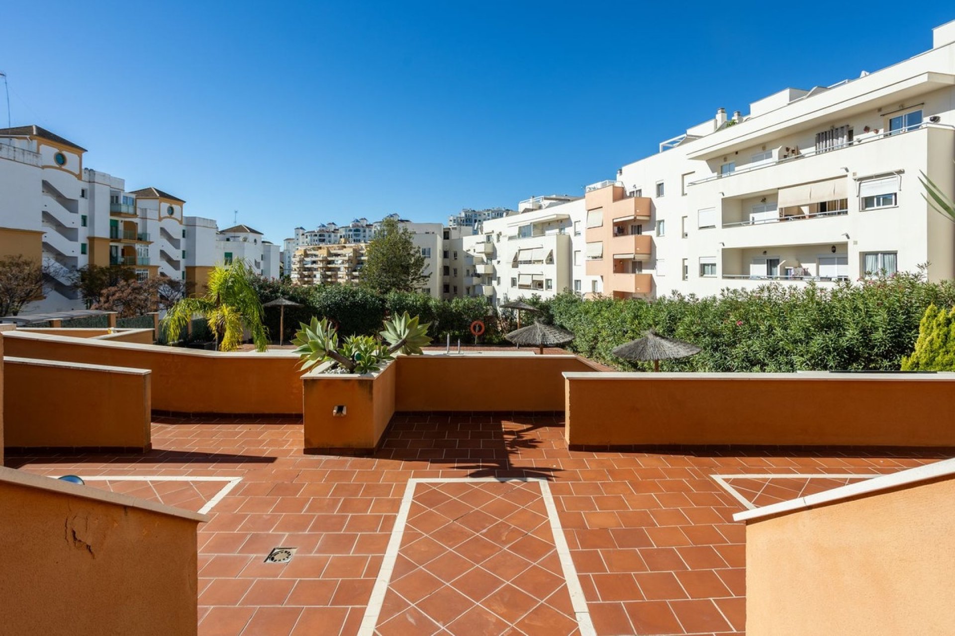 Rynek wtórny - apartment - Estepona - Estepona Centro