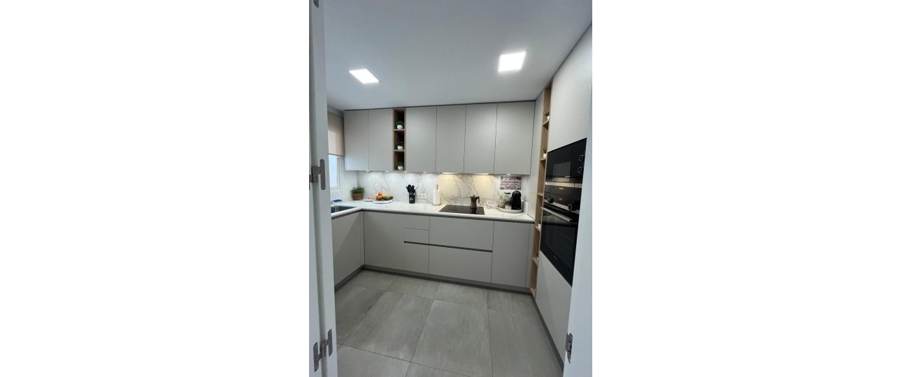 Rynek wtórny - apartment - Estepona - Estepona Centro
