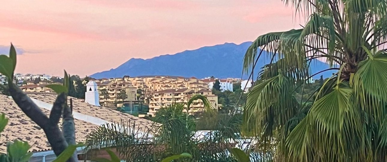 Rynek wtórny - apartment - Estepona - Estepona Centro