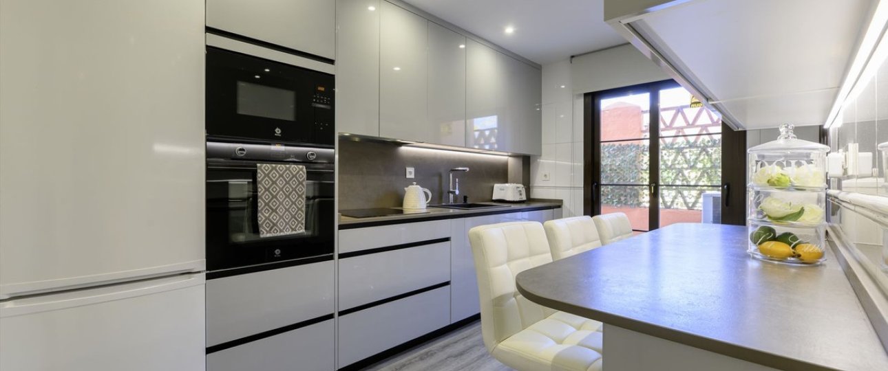 Rynek wtórny - apartment - Estepona - Estepona Centro