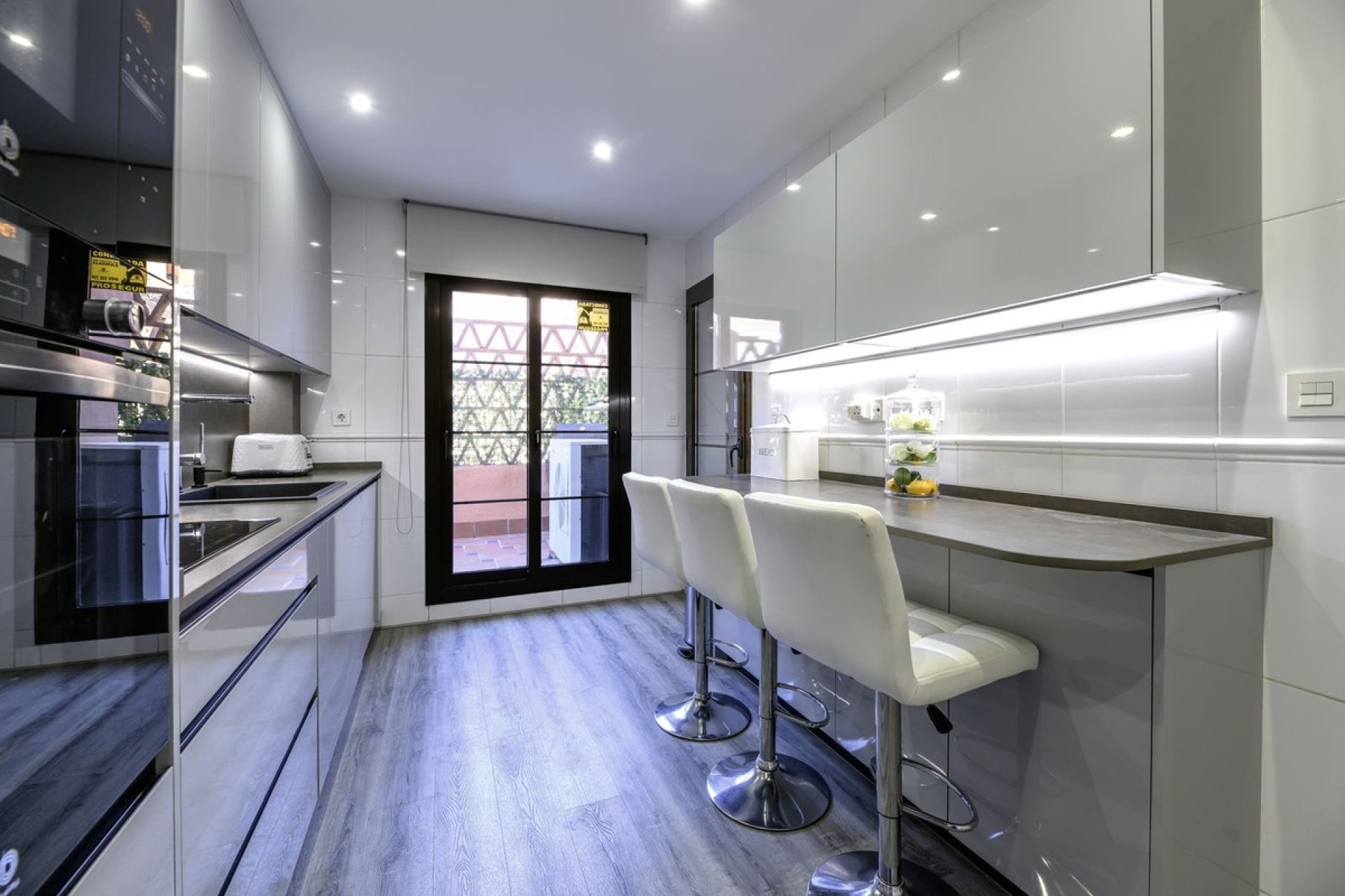 Rynek wtórny - apartment - Estepona - Estepona Centro