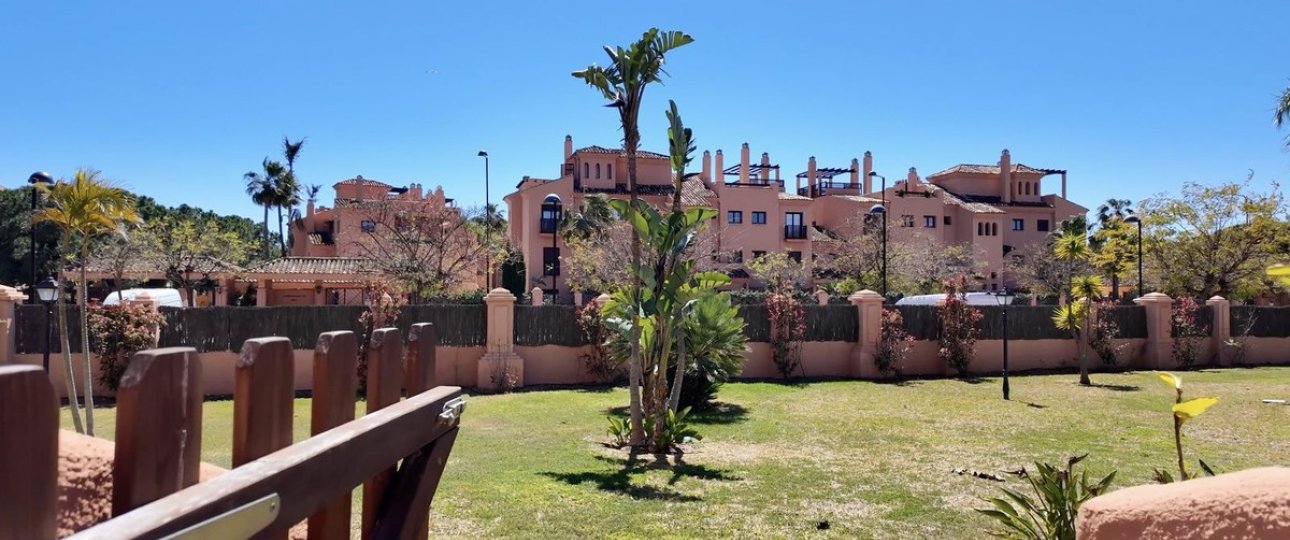 Rynek wtórny - apartment - Estepona - Estepona Centro