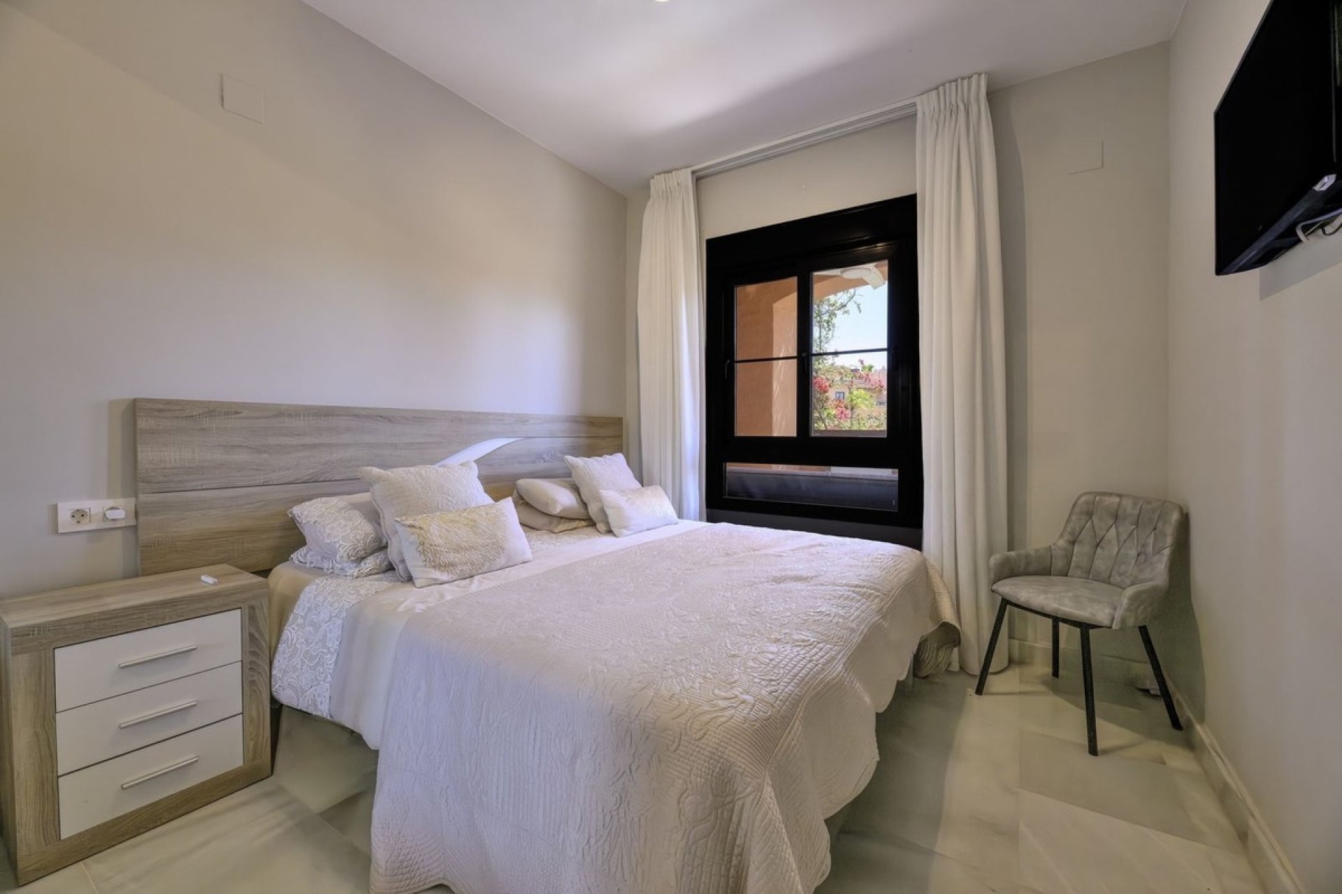 Rynek wtórny - apartment - Estepona - Estepona Centro