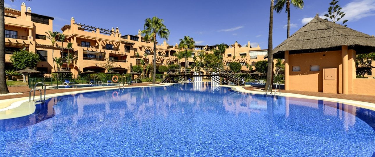 Rynek wtórny - apartment - Estepona - Estepona Centro