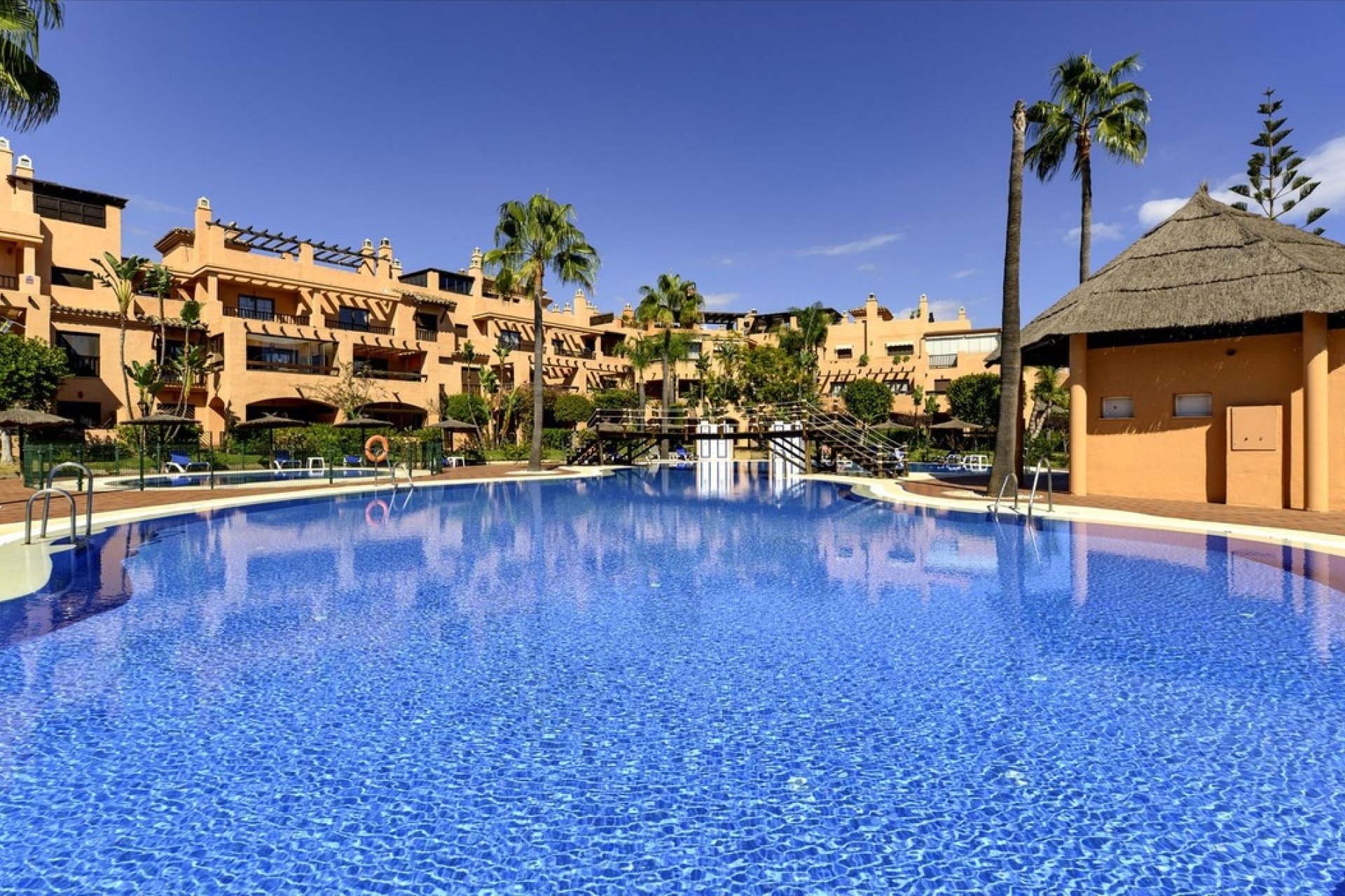 Rynek wtórny - apartment - Estepona - Estepona Centro