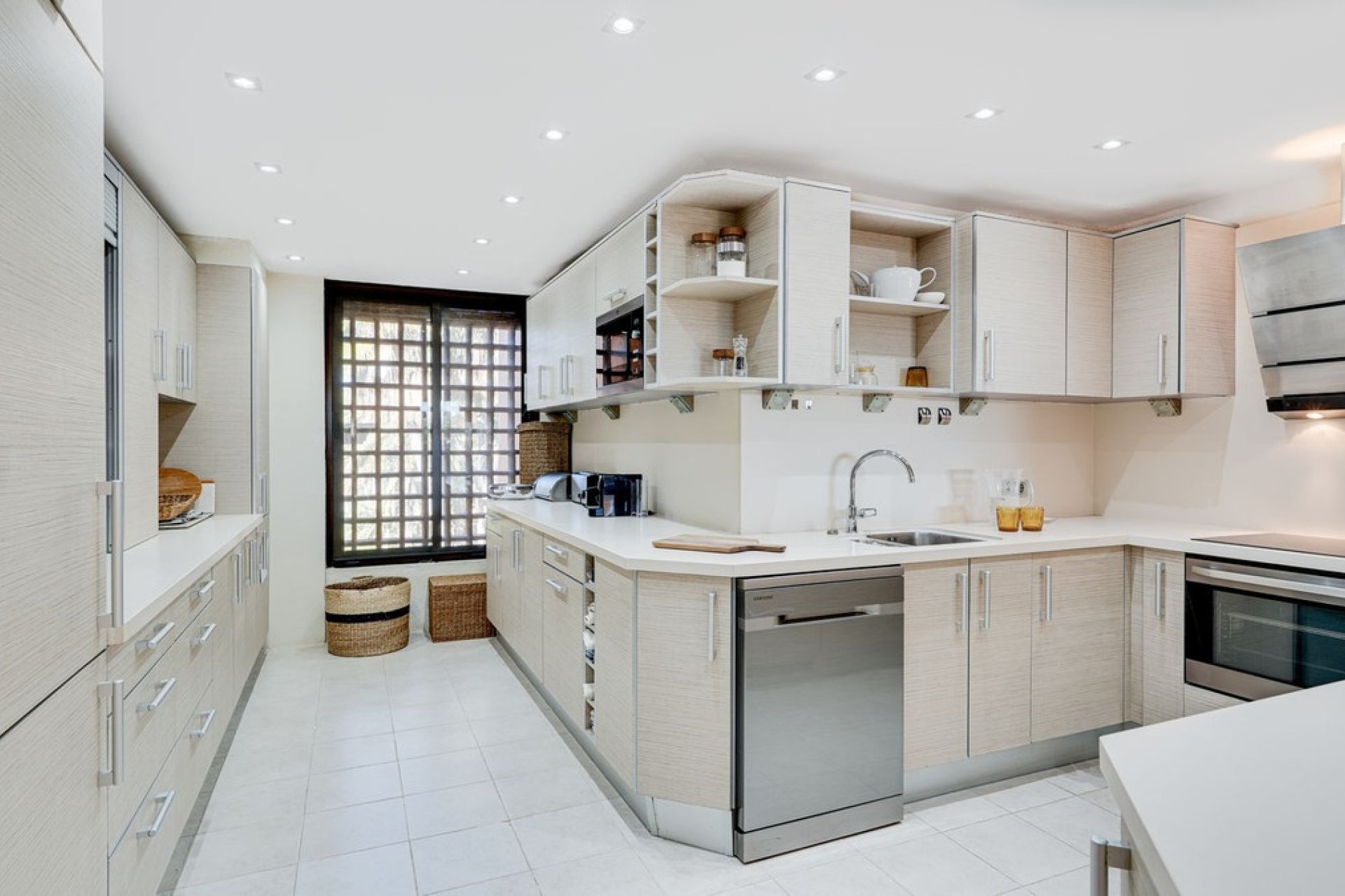 Rynek wtórny - apartment - Estepona - Estepona Centro