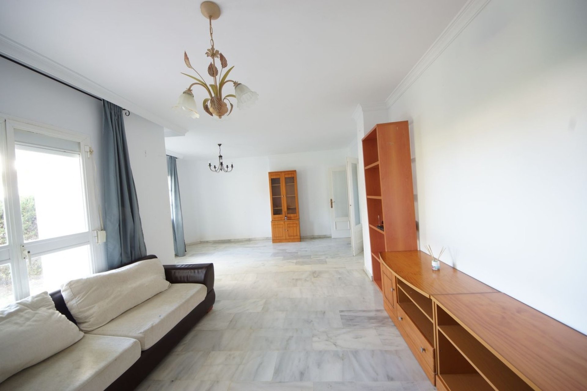 Rynek wtórny - apartment - Estepona - Estepona Centro