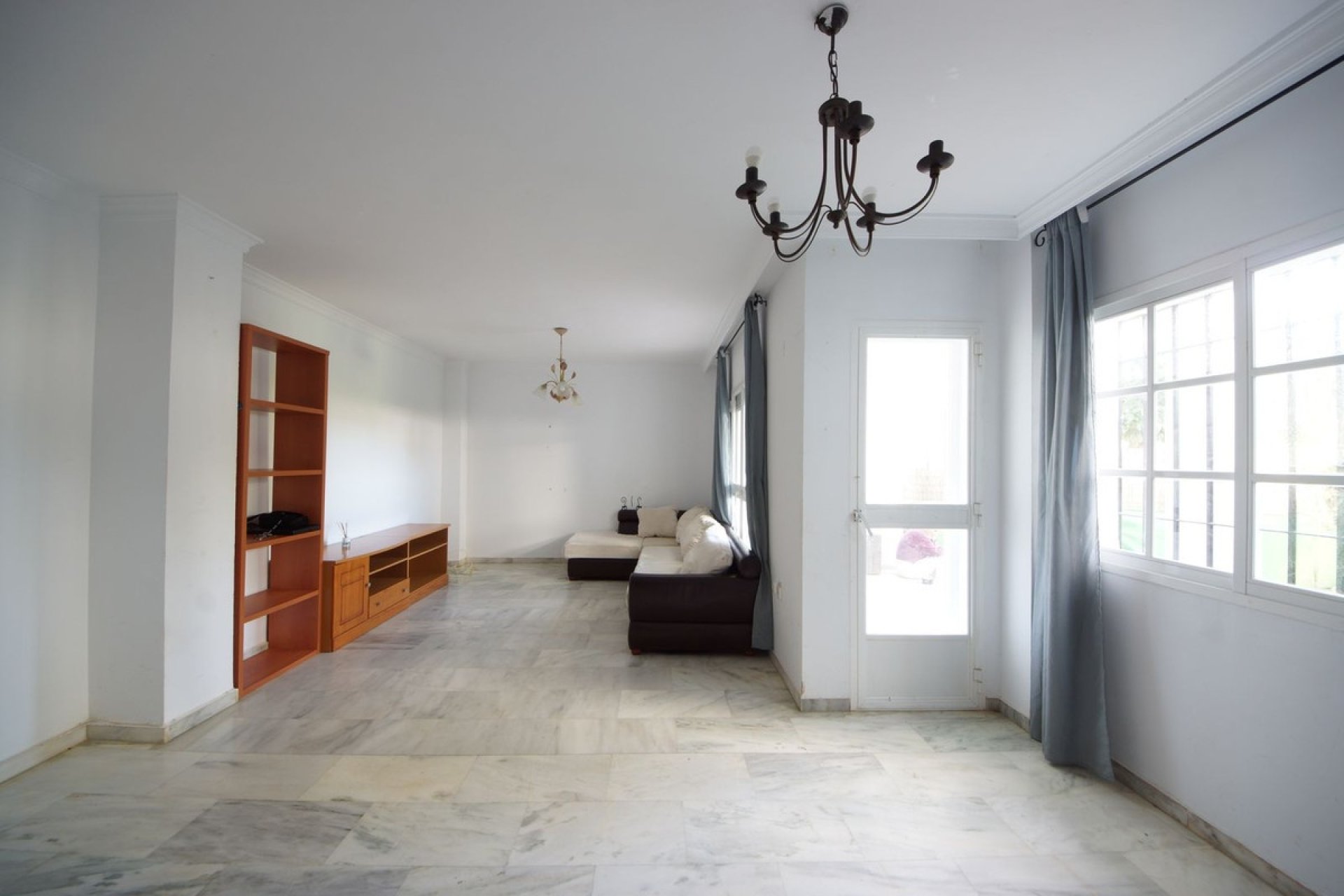 Rynek wtórny - apartment - Estepona - Estepona Centro