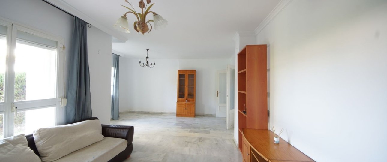 Rynek wtórny - apartment - Estepona - Estepona Centro