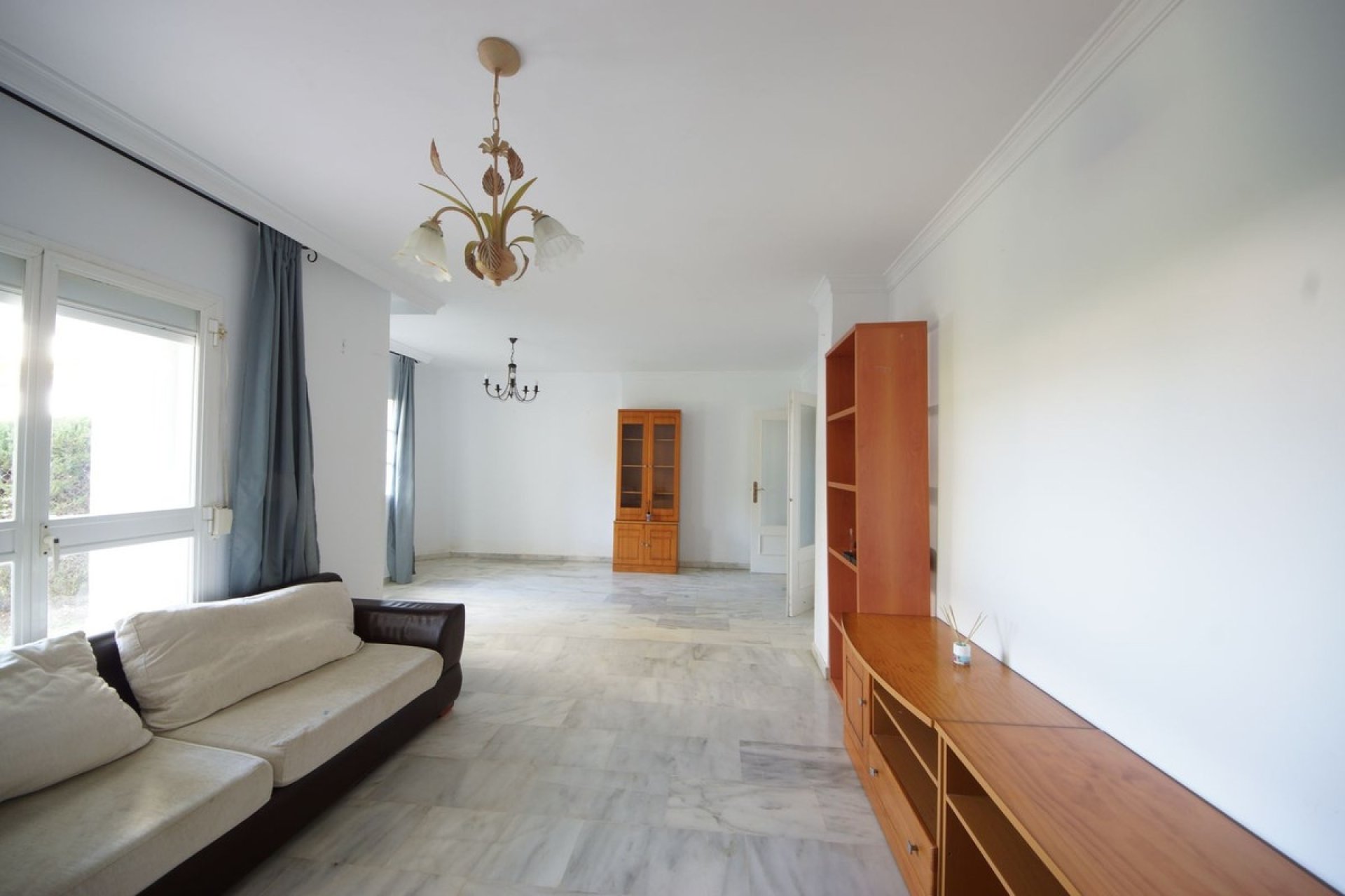 Rynek wtórny - apartment - Estepona - Estepona Centro