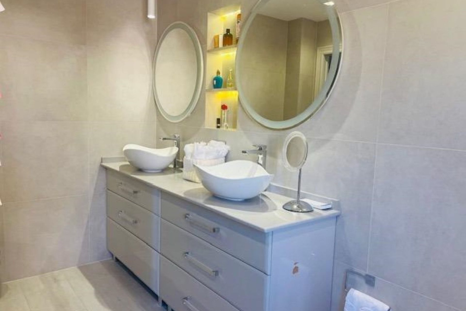 Rynek wtórny - apartment - Estepona - Estepona Centro