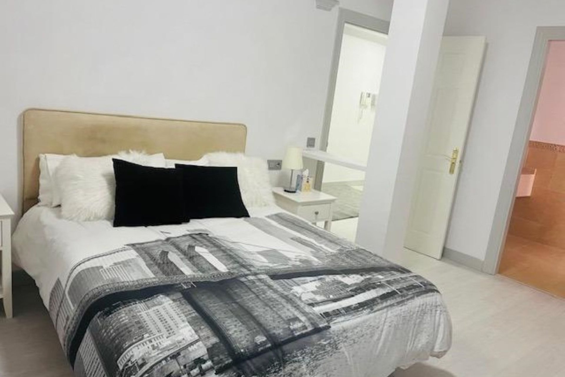 Rynek wtórny - apartment - Estepona - Estepona Centro