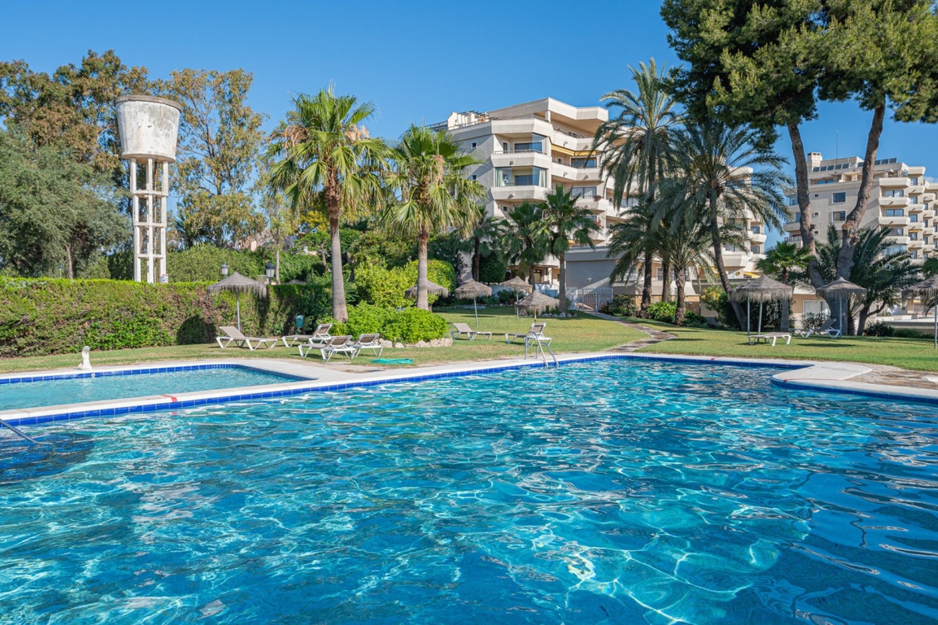 Rynek wtórny - apartment - Estepona - Estepona Centro