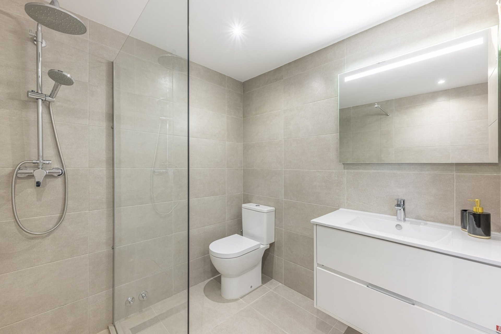 Rynek wtórny - apartment - Estepona - Estepona Centro