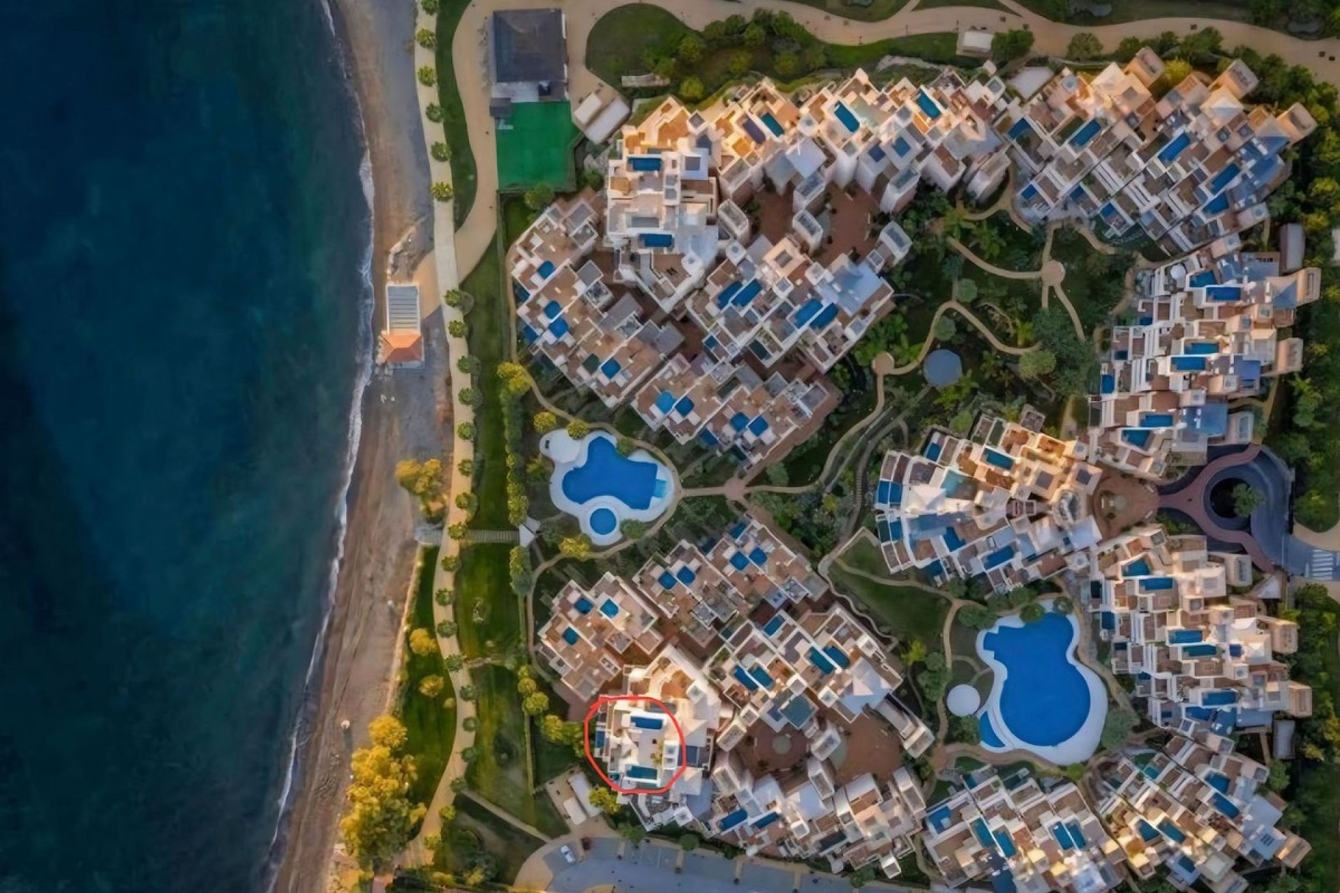 Rynek wtórny - apartment - Estepona - Estepona Centro