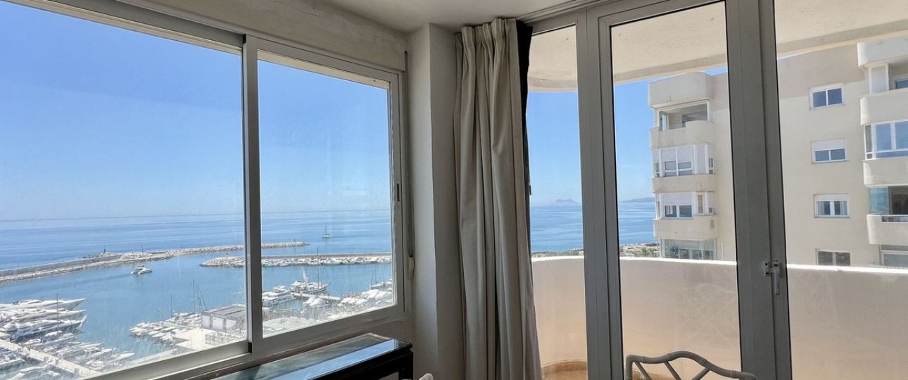 Rynek wtórny - apartment - Estepona - Estepona Centro